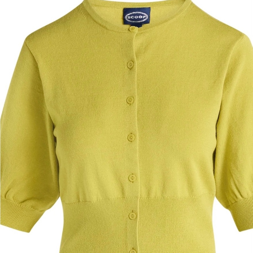 NWT Scoop Women's seaweed color Cardigan Sweater